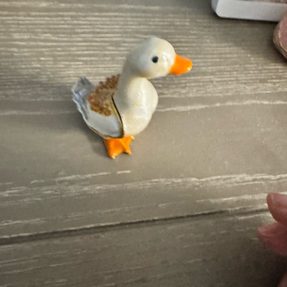 Charming Duck Figurine - White and Orange